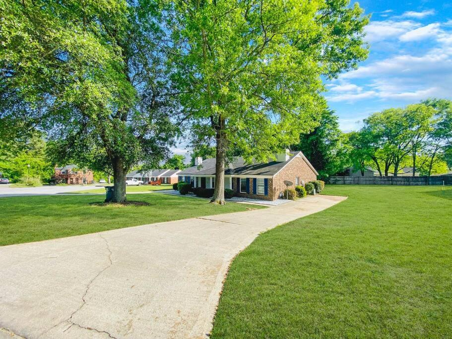 New! Luxe Cottage With Big Backyard 10 Mi To Augusta Evans Exteriör bild
